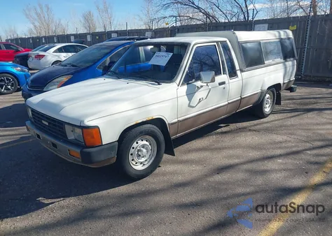 1986 Toyota Pickup Xtracab Rn70 Dlx из США, поврежденный, VIN JT4RN70D1G0009272